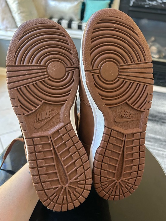 NIKE Dunk High Premium Pecan Leather Sneakers - Picture 3 of 11